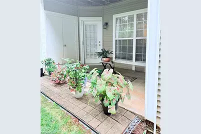 2221 Delaney Drive, Burlington, NC 27215 - Photo 45