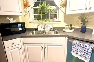 2221 Delaney Dr, Burlington, NC 27215 - Photo 19