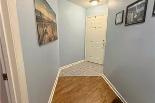 2221 Delaney Dr, Burlington, NC 27215 - Photo 5