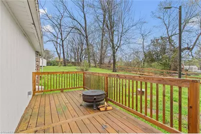 405 N Fourth Street, Mebane, NC 27302 - Photo 29