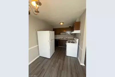 3826 Country Club Road, Winston-Salem, NC 27104 - Photo 3