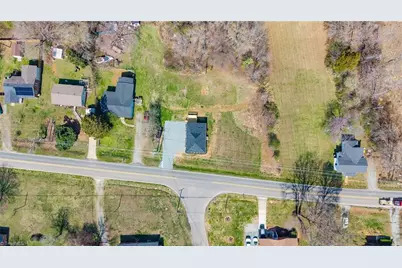 955 W Holt Street, Mebane, NC 27302 - Photo 13