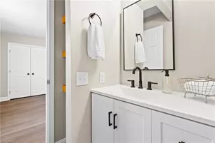 955 W Holt St, Mebane, NC 27302 - Photo 35