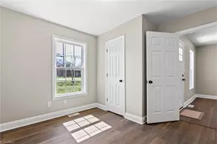 955 W Holt St, Mebane, NC 27302 - Photo 37