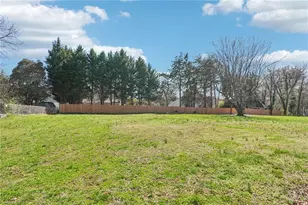 3934 Yarbrough Ave, Winston-Salem, NC 27106 - Photo 29