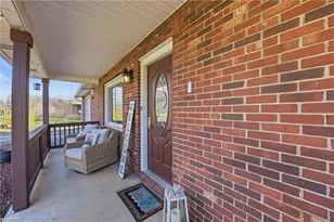 544 Three Oaks Dr, Hays, NC 28635 - Photo 5