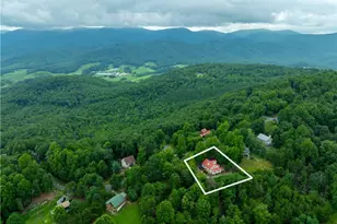 197 Fairview Dr, Traphill, NC 28685 - Photo 5