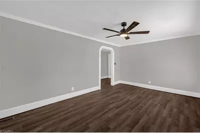 236 Jackson Street, Eden, NC 27288 - Photo 7