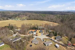 253 Ridge Top Rd, North Wilkesboro, NC 28659 - Photo 37