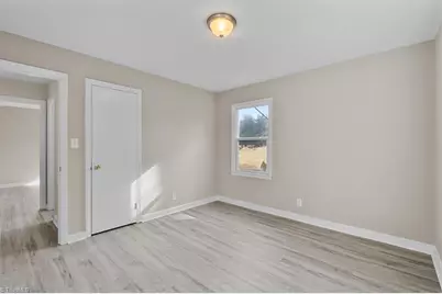 703 Garrett Street, Greensboro, NC 27406 - Photo 23