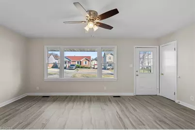 703 Garrett Street, Greensboro, NC 27406 - Photo 7