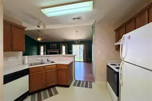 10102 Mountain Flower Ct, Charlotte, NC 28214 - Photo 11