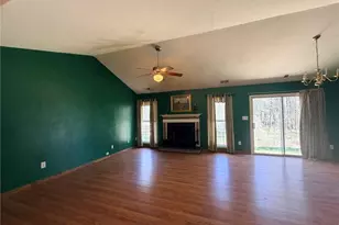 10102 Mountain Flower Ct, Charlotte, NC 28214 - Photo 3