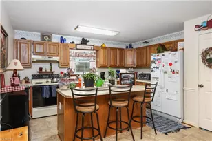 500 Lynbrook Dr, Archdale, NC 27263 - Photo 9