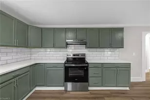 350 Ford St, Eden, NC 27288 - Photo 11