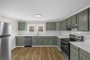 350 Ford St, Eden, NC 27288 - Photo 13