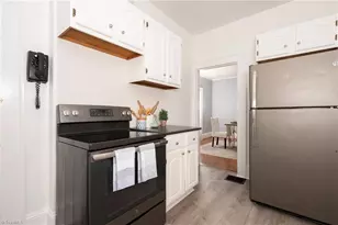 1720 Elizabeth Ave, Winston-Salem, NC 27103 - Photo 11