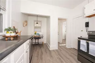 1720 Elizabeth Ave, Winston-Salem, NC 27103 - Photo 13