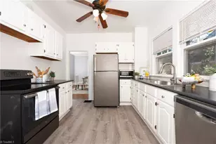 1720 Elizabeth Ave, Winston-Salem, NC 27103 - Photo 9