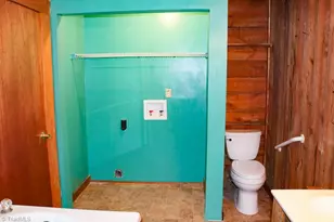 5258 Ferguson Rd, Liberty, NC 27298 - Photo 17