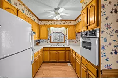 6500 Osceola Ossipee Road, Elon, NC 27244 - Photo 11