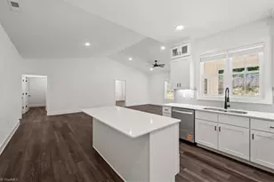 260 Old Heritage Rd, Randleman, NC 27317 - Photo 9