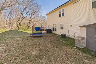 107 Farriers Ln, Jamestown, NC 27282 - Photo 7