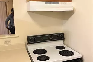 517 Mystic Dr, Greensboro, NC 27406 - Photo 3