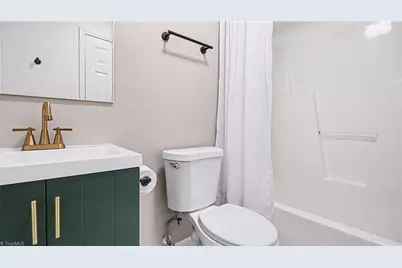 224 Friendly Avenue, High Point, NC 27260 - Photo 13