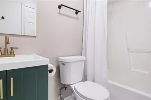 224 Friendly Ave, High Point, NC 27260 - Photo 13