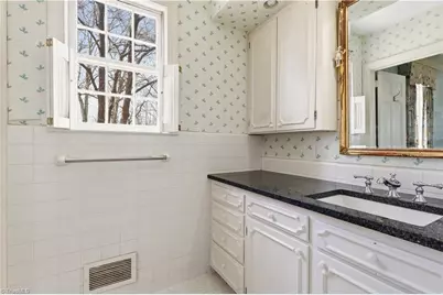 698 Lichfield Road, Winston-Salem, NC 27104 - Photo 25