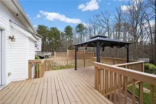 1846 Runner Stone Dr, High Point, NC 27265 - Photo 29