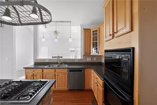 1846 Runner Stone Dr, High Point, NC 27265 - Photo 5