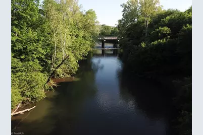 347 Kings Highway, Eden, NC 27288 - Photo 7