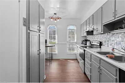 201 E Montcastle Drive #C, Greensboro, NC 27406 - Photo 7