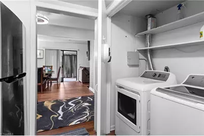 201 E Montcastle Drive #C, Greensboro, NC 27406 - Photo 9