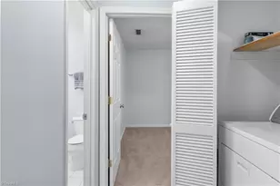 239 Oakwood Ct, Winston-Salem, NC 27103 - Photo 9