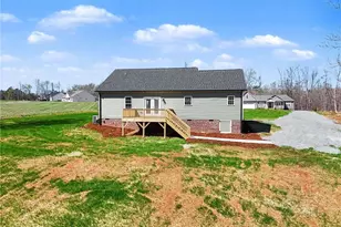 2873 Glowing Wood Trl, Asheboro, NC 27205 - Photo 5