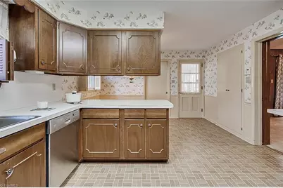 215 Pineburr Road, Greensboro, NC 27455 - Photo 29