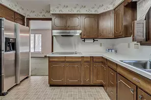 215 Pineburr Rd, Greensboro, NC 27455 - Photo 25