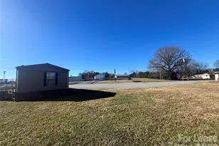 85 Old Mountain Rd, Hiddenite, NC 28636 - Photo 5