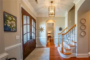 5584 Foxgate Cir, Winston-Salem, NC 27106 - Photo 5