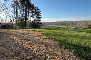 586 Culler Rd, Pinnacle, NC 27043 - Photo 7