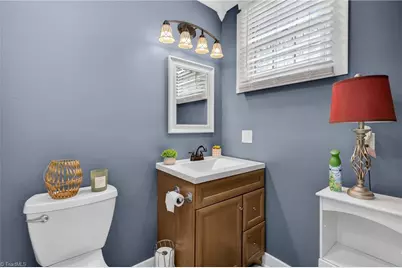 214 N Henry Street, Stoneville, NC 27048 - Photo 23