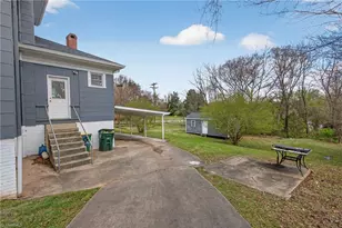 214 N Henry St, Stoneville, NC 27048 - Photo 43