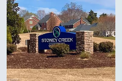 706 Golf House Road E, Whitsett, NC 27377 - Photo 9