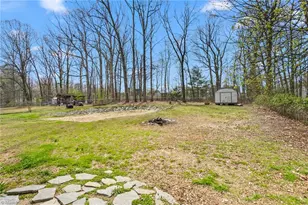 316 Crestview Dr, Thomasville, NC 27360 - Photo 21