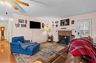 4076 Dunbar Bridge Rd, Asheboro, NC 27205 - Photo 5