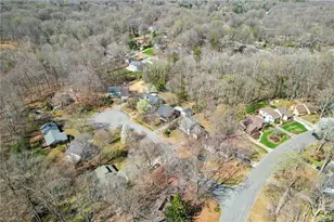 6 Natchez Ct, Greensboro, NC 27455 - Photo 31