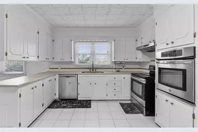 3570 Annie Lane, Walkertown, NC 27051 - Photo 7